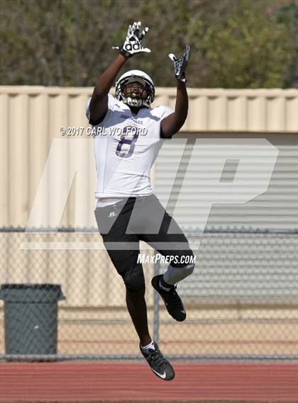 Thumbnail 3 in Hemet @ Shadow Hills photogallery.