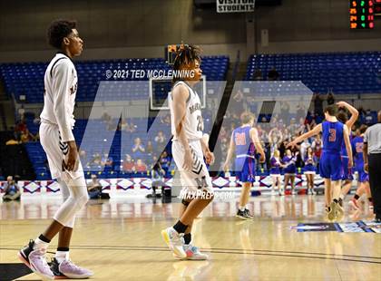 Thumbnail 3 in Lee vs. Caddo Hills (AAA 2A Final) photogallery.