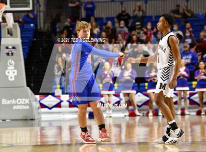 Thumbnail 1 in Lee vs. Caddo Hills (AAA 2A Final) photogallery.