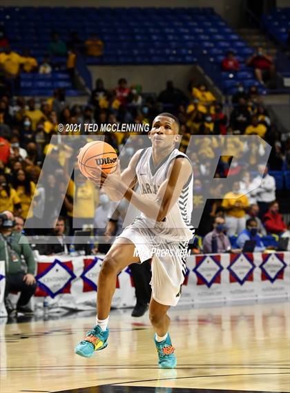 Thumbnail 1 in Lee vs. Caddo Hills (AAA 2A Final) photogallery.