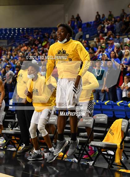 Thumbnail 2 in Lee vs. Caddo Hills (AAA 2A Final) photogallery.