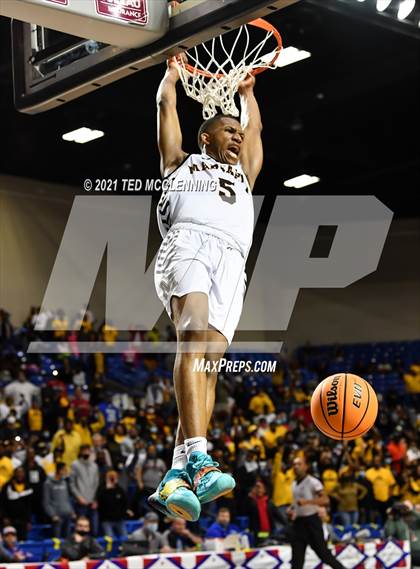 Thumbnail 2 in Lee vs. Caddo Hills (AAA 2A Final) photogallery.