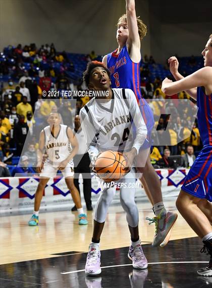 Thumbnail 3 in Lee vs. Caddo Hills (AAA 2A Final) photogallery.