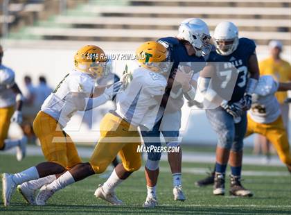 Thumbnail 1 in Independence @ Hickory Ridge photogallery.