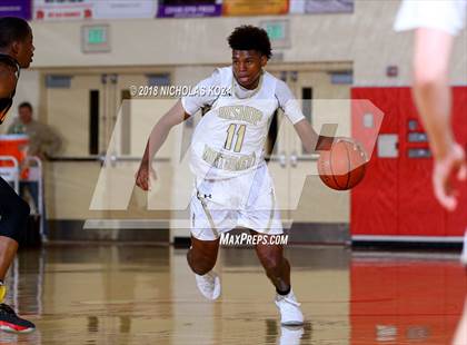 Thumbnail 2 in Bishop Montgomery vs. Fairfax (Ryse Williams Pac Shores Tournament) photogallery.