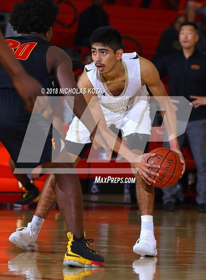 Thumbnail 1 in Bishop Montgomery vs. Fairfax (Ryse Williams Pac Shores Tournament) photogallery.