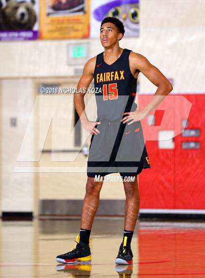 Thumbnail 1 in Bishop Montgomery vs. Fairfax (Ryse Williams Pac Shores Tournament) photogallery.