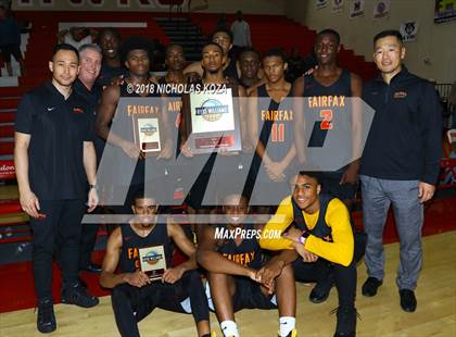 Thumbnail 3 in Bishop Montgomery vs. Fairfax (Ryse Williams Pac Shores Tournament) photogallery.