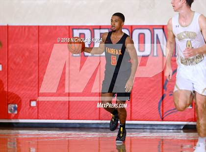 Thumbnail 1 in Bishop Montgomery vs. Fairfax (Ryse Williams Pac Shores Tournament) photogallery.