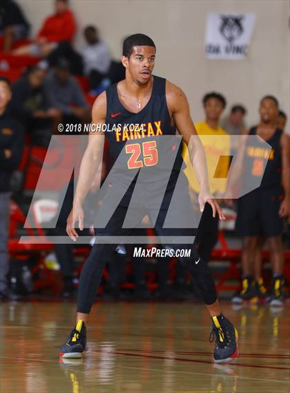 Thumbnail 1 in Bishop Montgomery vs. Fairfax (Ryse Williams Pac Shores Tournament) photogallery.