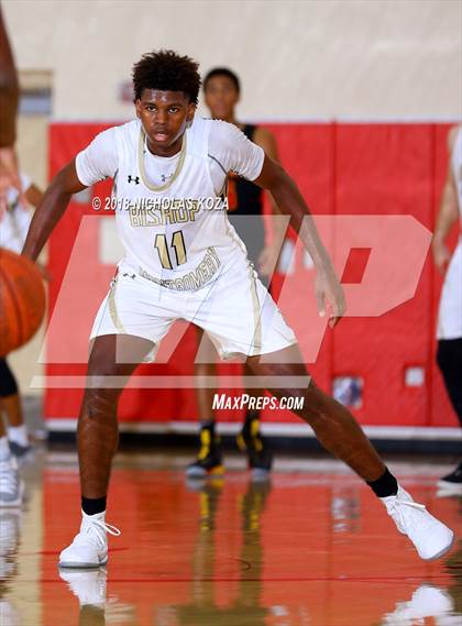 Thumbnail 1 in Bishop Montgomery vs. Fairfax (Ryse Williams Pac Shores Tournament) photogallery.