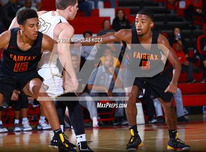 Thumbnail 3 in Bishop Montgomery vs. Fairfax (Ryse Williams Pac Shores Tournament) photogallery.