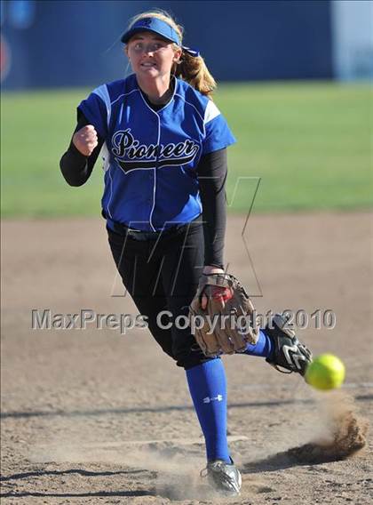 Thumbnail 2 in Pioneer vs. Presentation (CIF CCS D2 Final) photogallery.