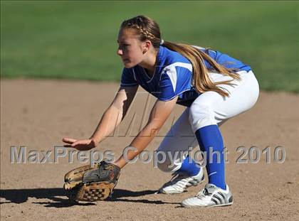 Thumbnail 3 in Pioneer vs. Presentation (CIF CCS D2 Final) photogallery.