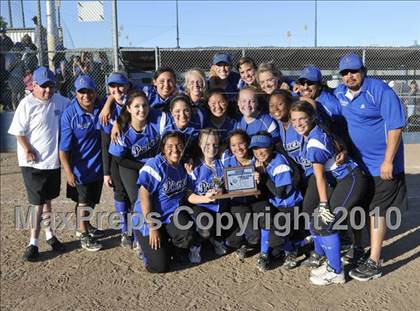 Thumbnail 3 in Pioneer vs. Presentation (CIF CCS D2 Final) photogallery.