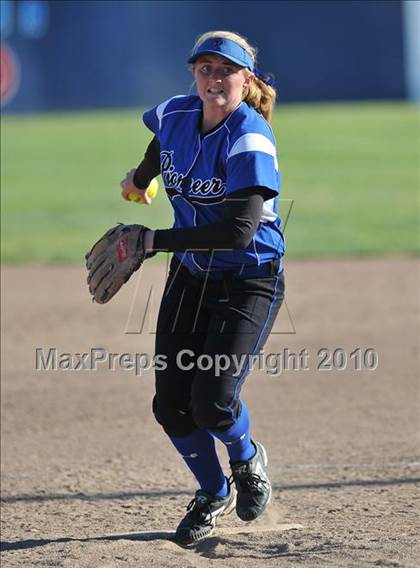 Thumbnail 1 in Pioneer vs. Presentation (CIF CCS D2 Final) photogallery.