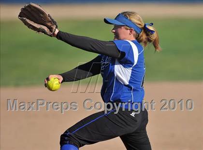 Thumbnail 3 in Pioneer vs. Presentation (CIF CCS D2 Final) photogallery.