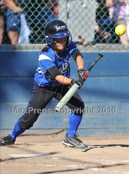 Thumbnail 1 in Pioneer vs. Presentation (CIF CCS D2 Final) photogallery.
