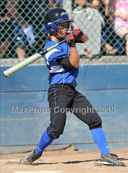 Thumbnail 3 in Pioneer vs. Presentation (CIF CCS D2 Final) photogallery.