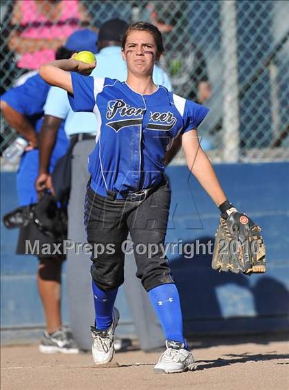 Thumbnail 3 in Pioneer vs. Presentation (CIF CCS D2 Final) photogallery.