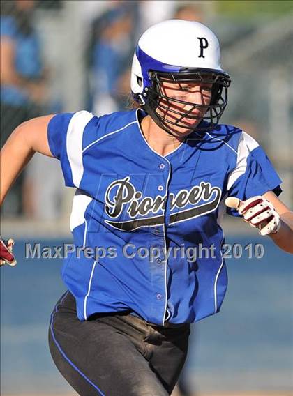 Thumbnail 3 in Pioneer vs. Presentation (CIF CCS D2 Final) photogallery.