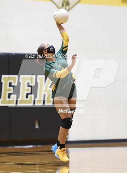 Thumbnail 2 in Pine Forest vs South View (Patriot Athletic Conference Tournament)  photogallery.