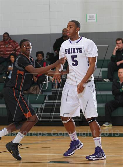 Thumbnail 3 in St. Anthony vs. Central photogallery.