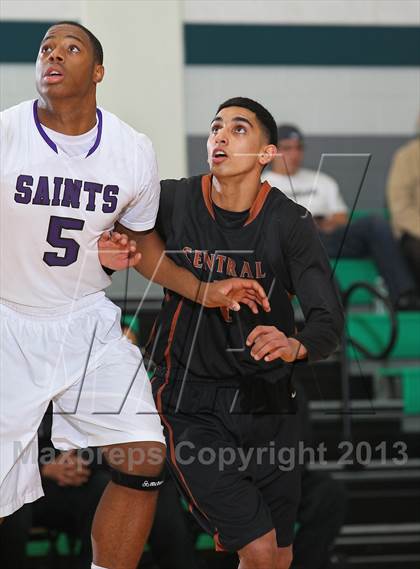 Thumbnail 1 in St. Anthony vs. Central photogallery.