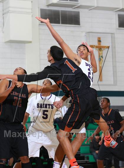 Thumbnail 1 in St. Anthony vs. Central photogallery.