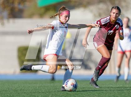 Thumbnail 2 in Truckee vs Pahrump Valley (NIAA 3A State Championship) photogallery.