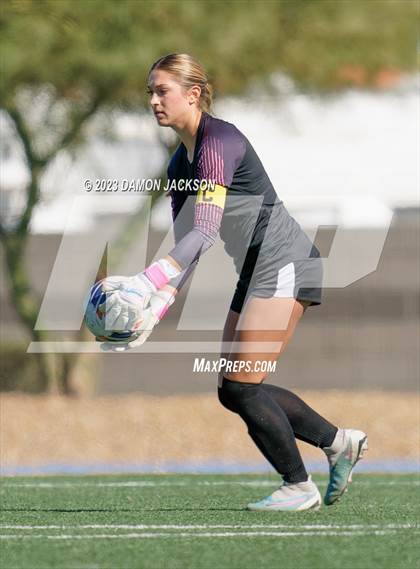 Thumbnail 2 in Truckee vs Pahrump Valley (NIAA 3A State Championship) photogallery.