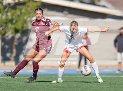 Thumbnail 3 in Truckee vs Pahrump Valley (NIAA 3A State Championship) photogallery.