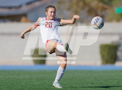 Thumbnail 2 in Truckee vs Pahrump Valley (NIAA 3A State Championship) photogallery.