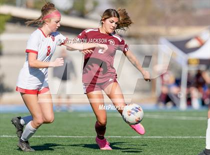 Thumbnail 3 in Truckee vs Pahrump Valley (NIAA 3A State Championship) photogallery.