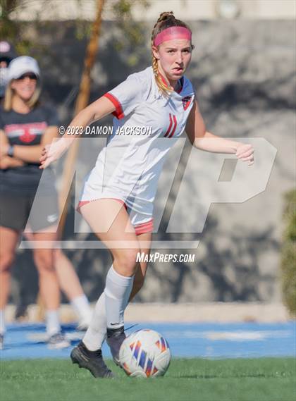 Thumbnail 2 in Truckee vs Pahrump Valley (NIAA 3A State Championship) photogallery.