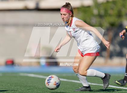 Thumbnail 2 in Truckee vs Pahrump Valley (NIAA 3A State Championship) photogallery.