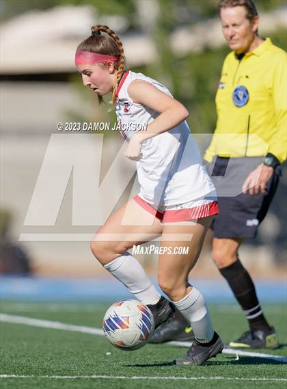 Thumbnail 1 in Truckee vs Pahrump Valley (NIAA 3A State Championship) photogallery.
