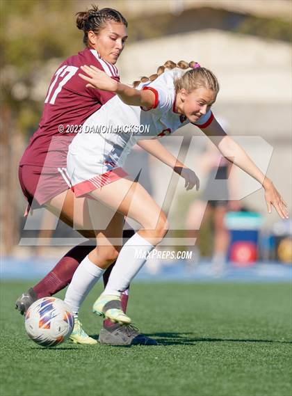 Thumbnail 1 in Truckee vs Pahrump Valley (NIAA 3A State Championship) photogallery.