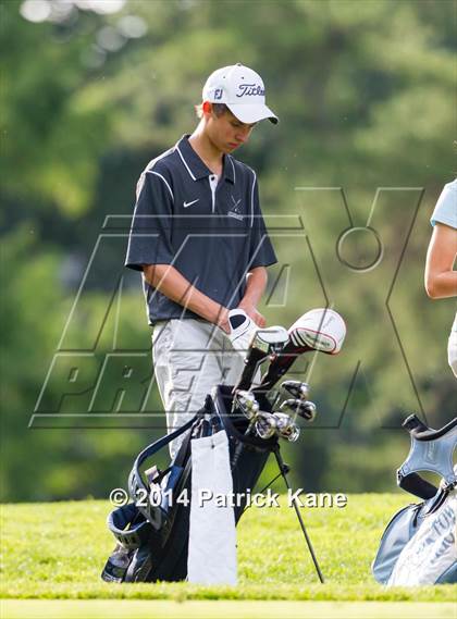 Thumbnail 2 in Arlington County Golf Match photogallery.