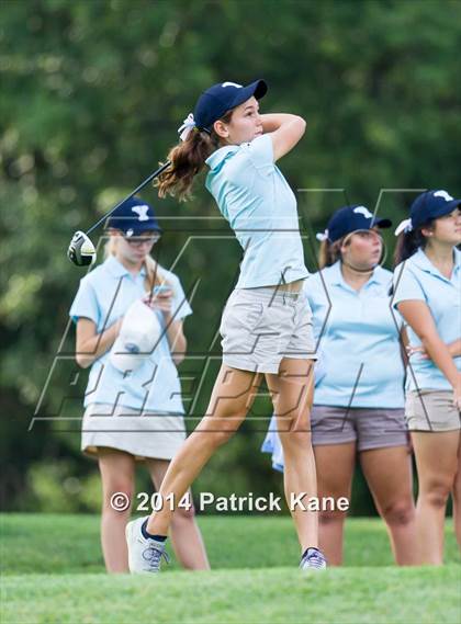 Thumbnail 2 in Arlington County Golf Match photogallery.