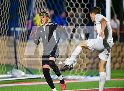 Thumbnail 3 in Salado vs. Castleberry (UIL 4A Soccer Division 1 Final) photogallery.
