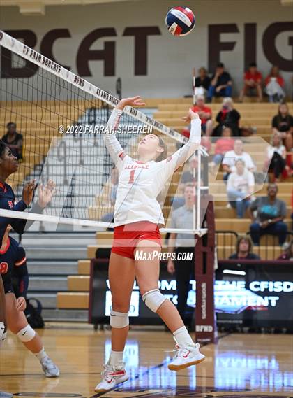 Thumbnail 3 in Bellville v Cypress Springs (CFISD / Katy Tournament) photogallery.