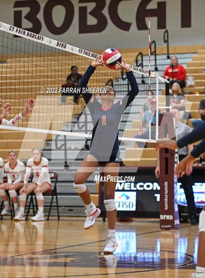 Thumbnail 3 in Bellville v Cypress Springs (CFISD / Katy Tournament) photogallery.