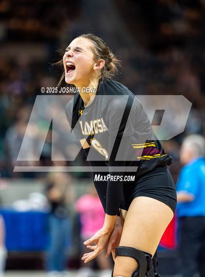 Thumbnail 3 in Alamosa vs. The Classical Academy (CHSAA 3A Semi-Finals) photogallery.