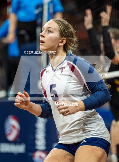 Thumbnail 2 in Alamosa vs. The Classical Academy (CHSAA 3A Semi-Finals) photogallery.