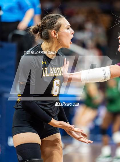 Thumbnail 2 in Alamosa vs. The Classical Academy (CHSAA 3A Semi-Finals) photogallery.