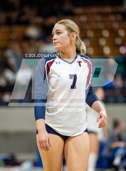 Thumbnail 3 in Alamosa vs. The Classical Academy (CHSAA 3A Semi-Finals) photogallery.