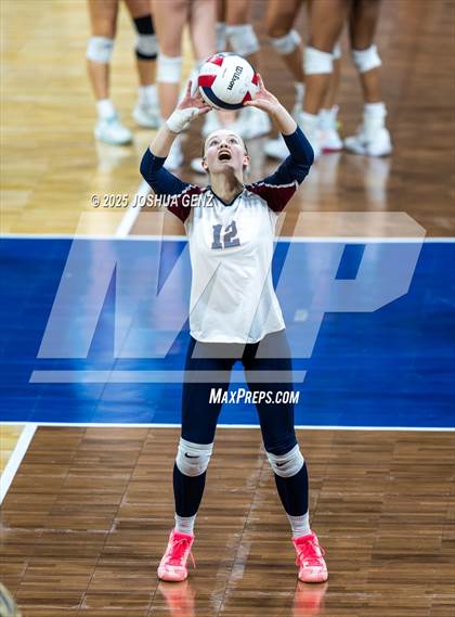 Thumbnail 2 in Alamosa vs. The Classical Academy (CHSAA 3A Semi-Finals) photogallery.