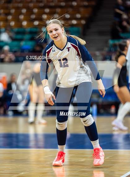 Thumbnail 1 in Alamosa vs. The Classical Academy (CHSAA 3A Semi-Finals) photogallery.