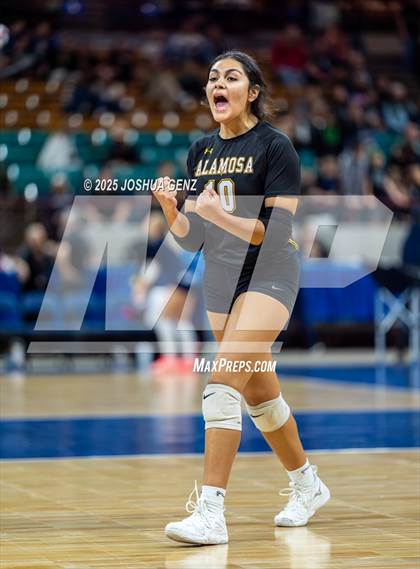 Thumbnail 3 in Alamosa vs. The Classical Academy (CHSAA 3A Semi-Finals) photogallery.